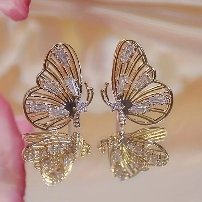 Exquisite Inlaid Synthetic Zirconia Golden Butterfly Earrings Women's Gift Banquet Daily Wear Elegant Earrings