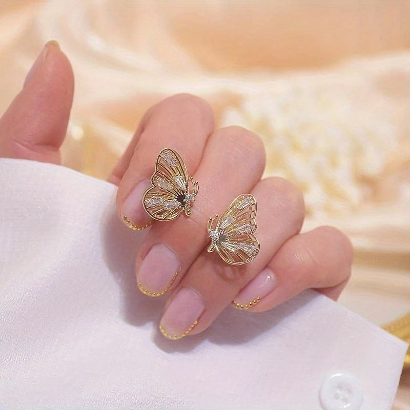 Exquisite Inlaid Synthetic Zirconia Golden Butterfly Earrings Women's Gift Banquet Daily Wear Elegant Earrings