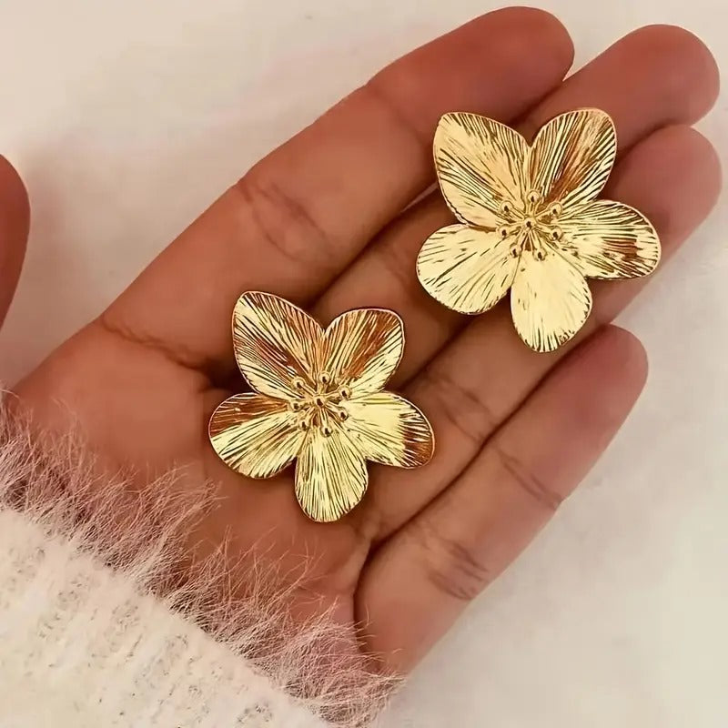 Stud Earrings for Women - Versatile Iron Floral Design for Weddings, Valentine's Day & Casual Attire, Cute Earrings