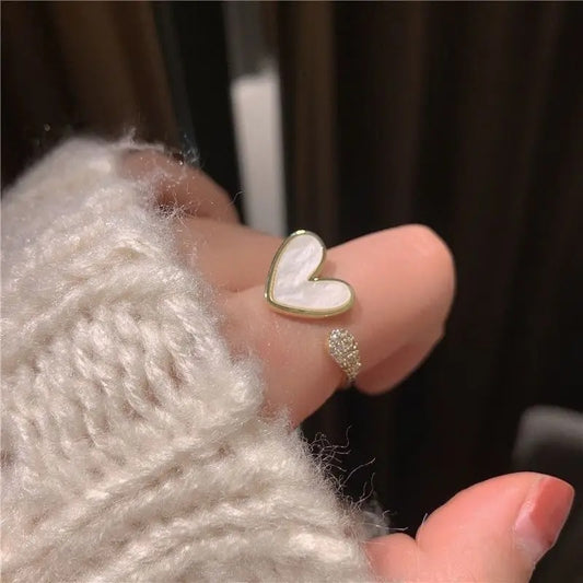 Chic Adjustable Love Heart Shell Ring