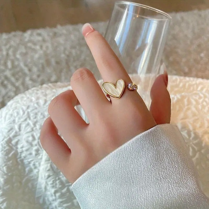 Chic Adjustable Love Heart Shell Ring