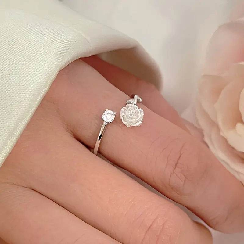 Adjustable High-end Flower Ring With A Simple And Cute Camellia Design