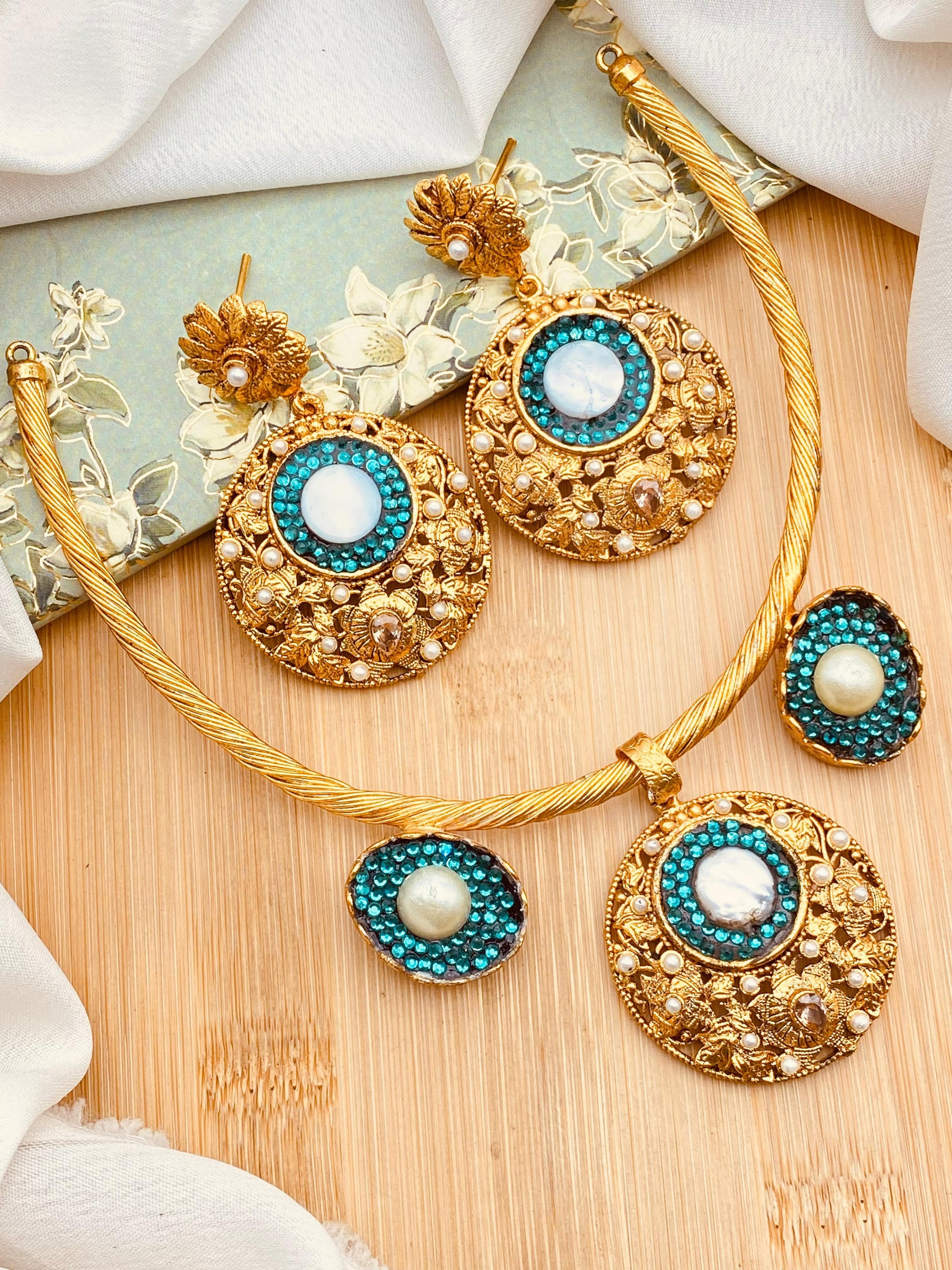 Stylish Jewellery set