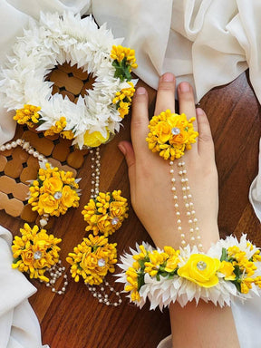 Mehndi Jewellery set