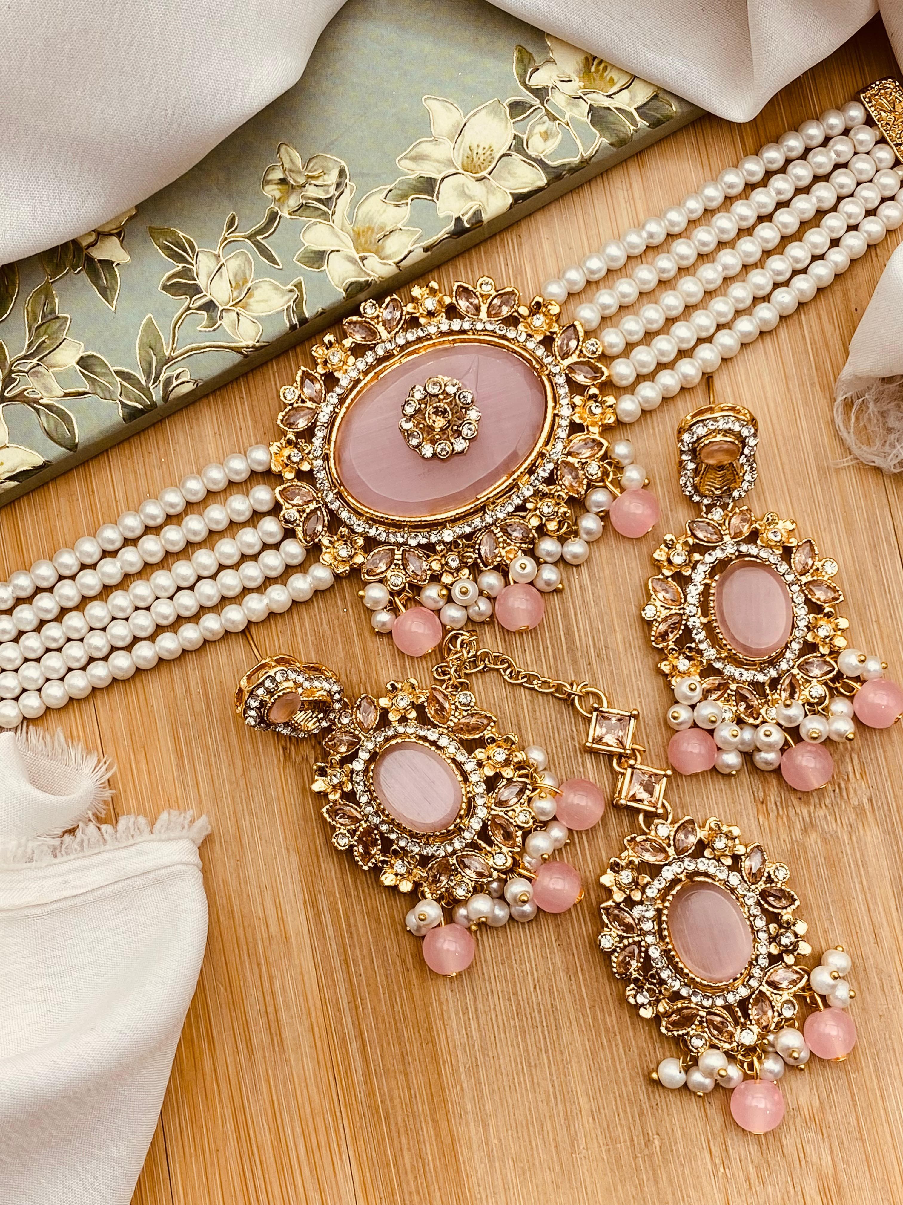 Egyptian choker set