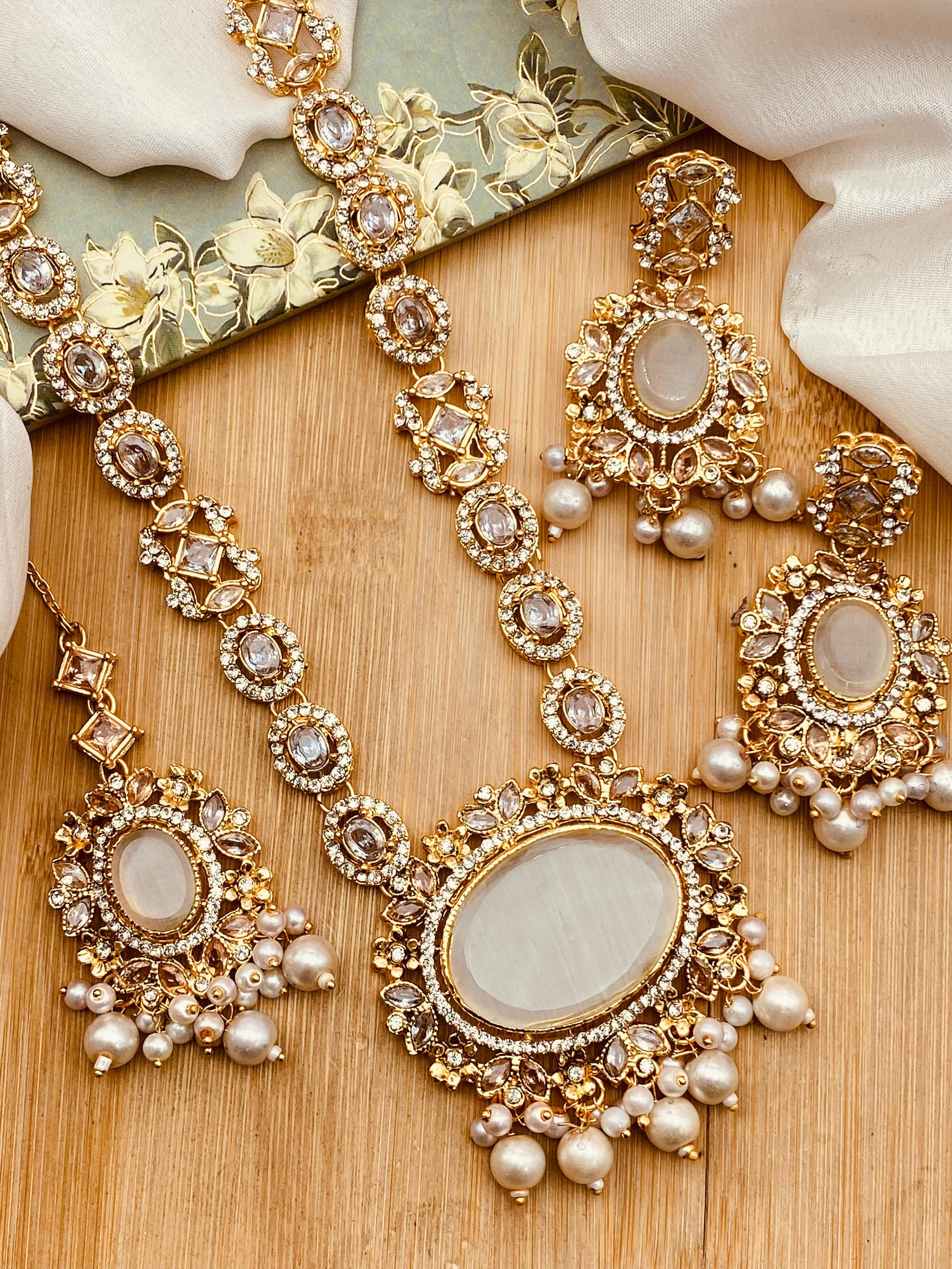 Mala Necklace With Earrings