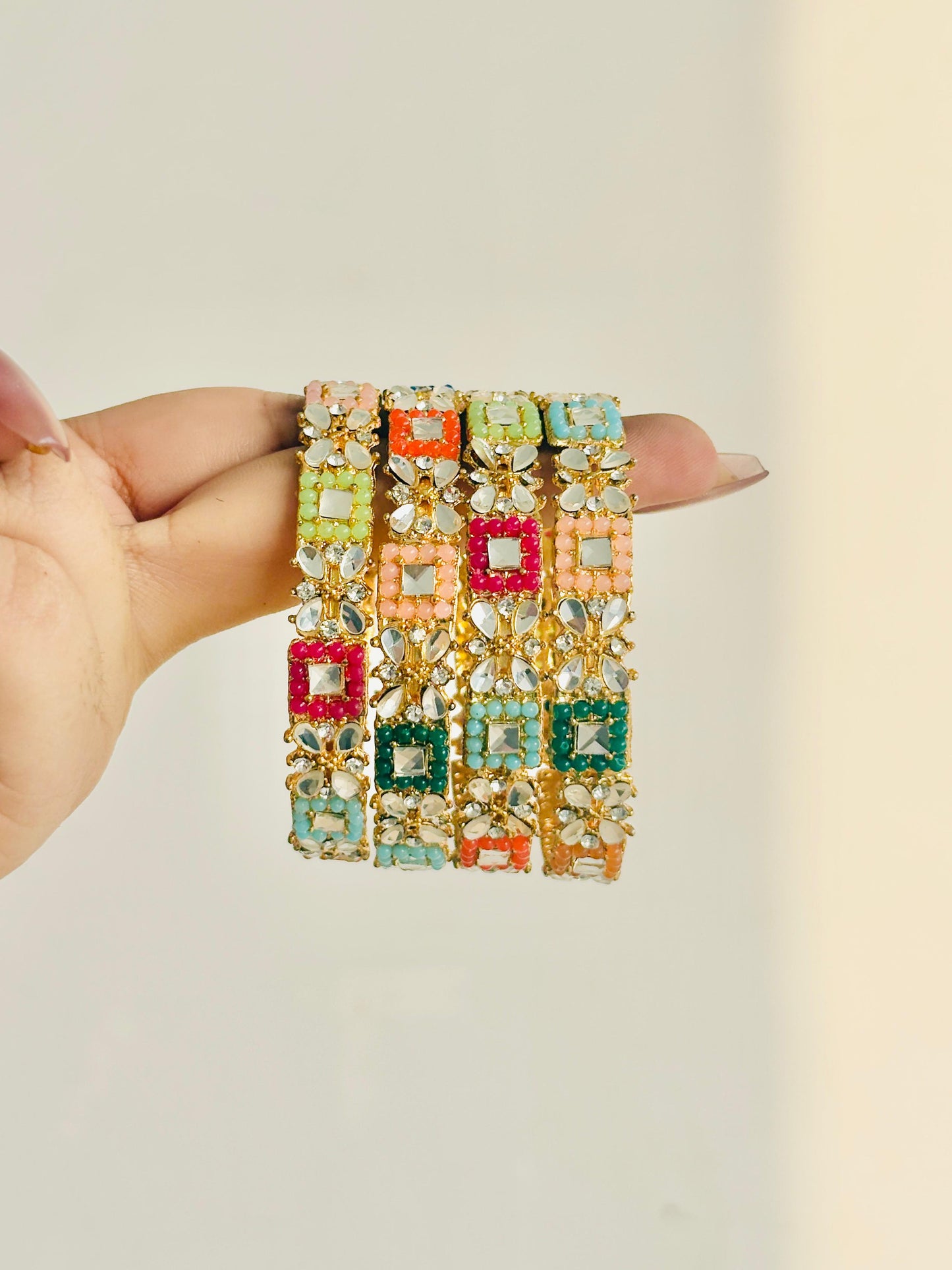 Rang-e-Bahaar Mirror Kangan Set