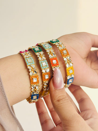 Rang-e-Bahaar Mirror Kangan Set