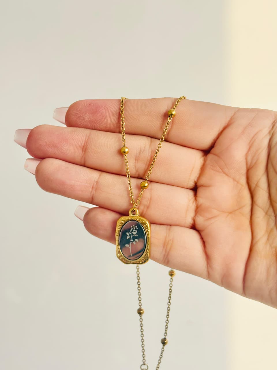 Vintage Rose Pendant Necklace