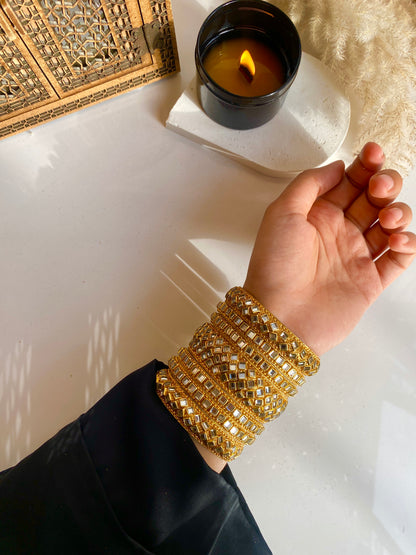 Kundan Bangles set