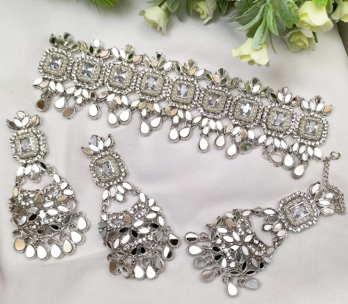 Bridal jewellery set